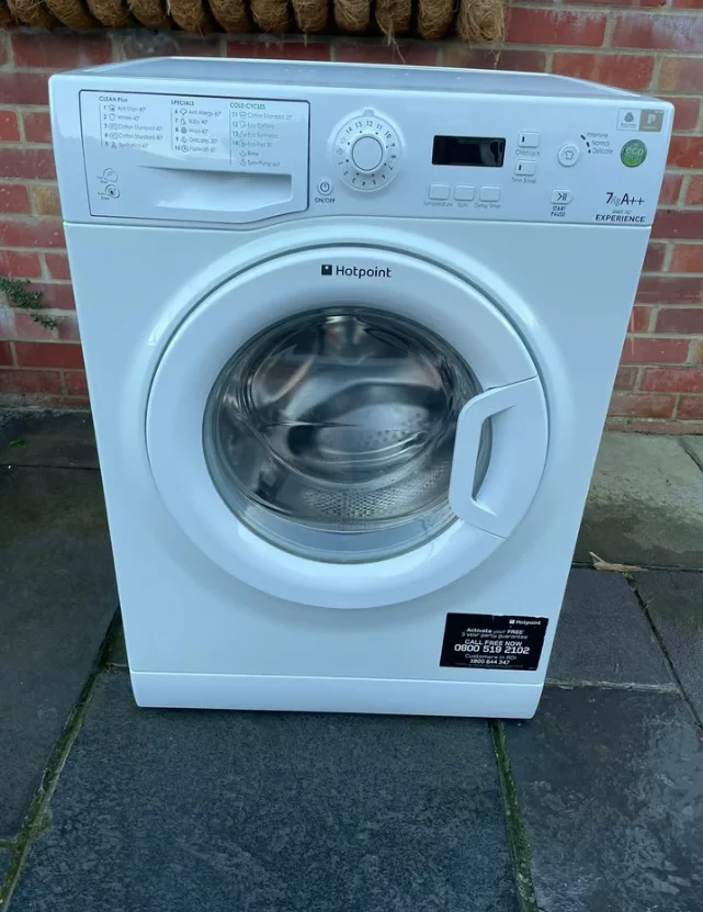 Hotpoint washing machine for sale like new