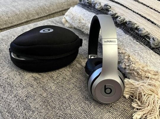 Beats Solo Wireless Headphones