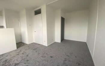 Very good size Studio Flat to rent in London £1050pcm