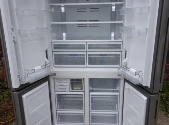 Beko GNE 114610 APX Silver American-Style Fridge Freezer