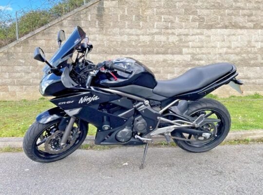 2009 (59) Kawasaki ER6F 650 Motorcycle ER6 ER6N 600 Commuter