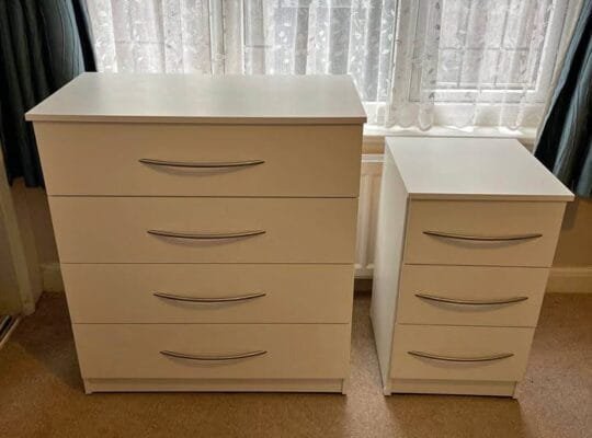 White bedroom Chest drawers set