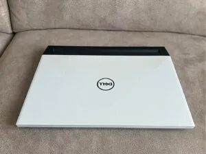 Dell gaming laptop G15 5525 ryzen 7 limited edition Gforce