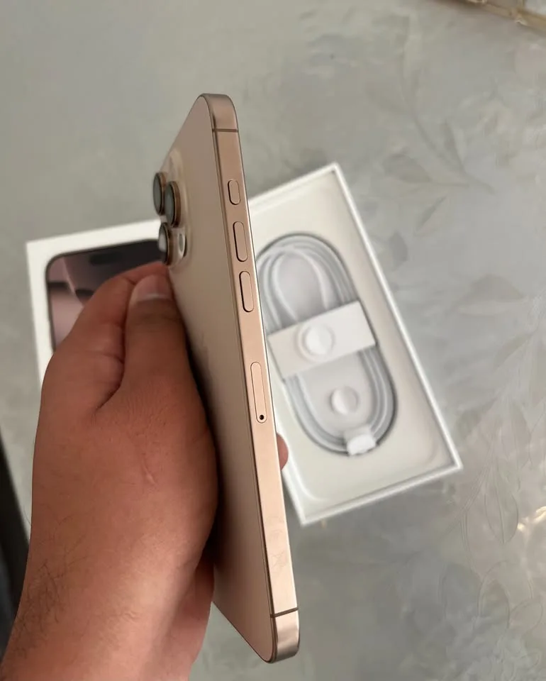 iPhone 16 pro max 256GB Good Condition