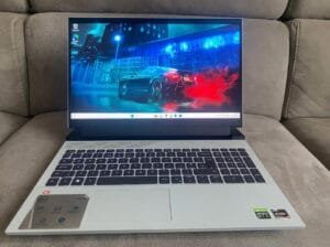 Dell gaming laptop G15 5525 ryzen 7 limited edition Gforce