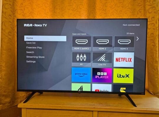 Smart 4k TV RCA RR55UD1 55” with inbuilt Roku TV